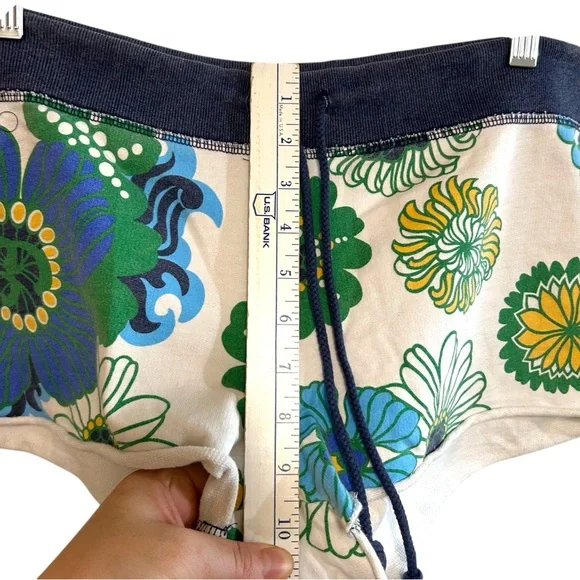 lucky brand sweatpants M cut off shorts low rise retro floral